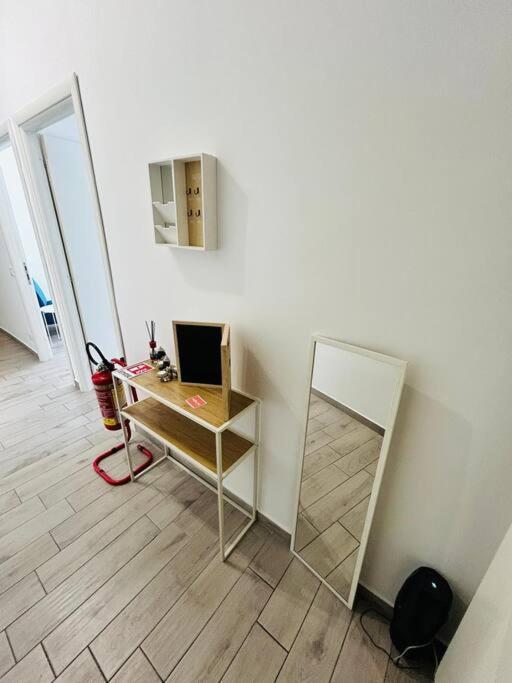 Binario 251 Stazione Tiburtina Apartment Rome Exterior photo